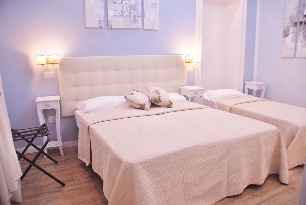 Onda Marina Rooms Кальярі Екстер'єр фото
