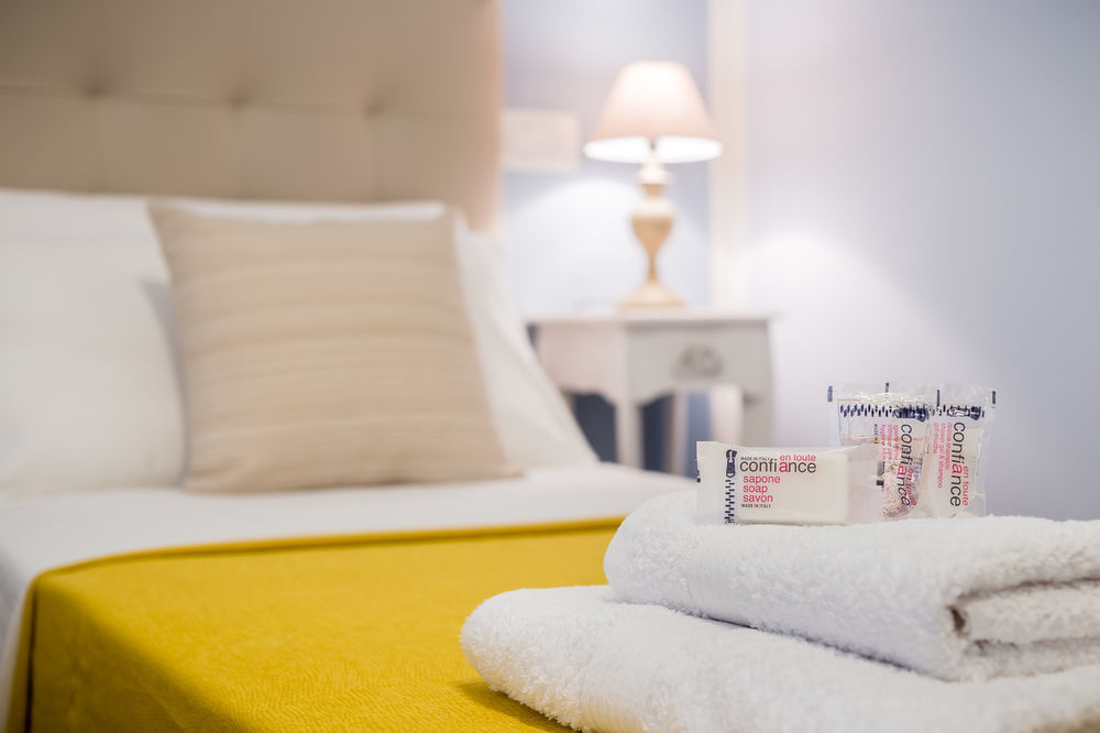 Onda Marina Rooms Кальярі Екстер'єр фото